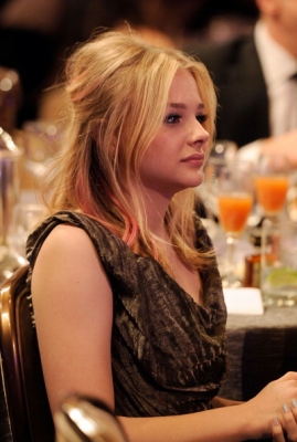 Click to view full size image
==============
chloemoretzfancom03.jpg chloemoretzfancom03.jpg
