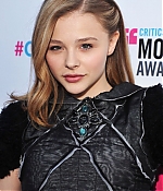 chloemoretzfancom049.jpg