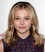 chloemoretzfancom109.jpg
