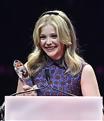 chloemoretzfancom22.jpg