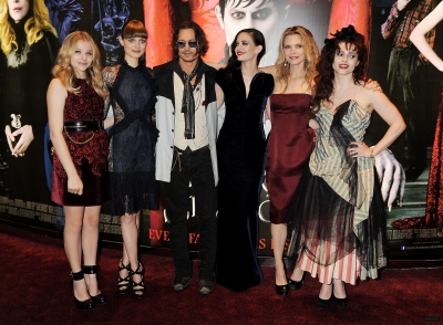 Click to view full size image
==============
chloemoretzfancom132.jpg chloemoretzfancom132.jpg