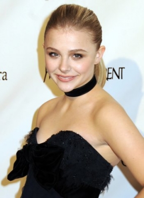 Click to view full size image
==============
chloemoretzfancom183.jpg chloemoretzfancom183.jpg