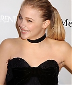 chloemoretzfancom129.jpg