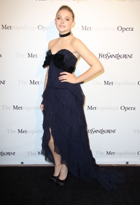 Click to view full size image
==============
chloemoretzfancom60.jpg chloemoretzfancom60.jpg