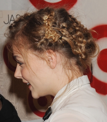 Click to view full size image
==============
chloemoretzfancom040.jpg chloemoretzfancom040.jpg