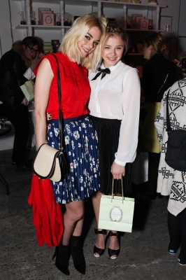 Click to view full size image
==============
chloemoretzfancom097.jpg chloemoretzfancom097.jpg