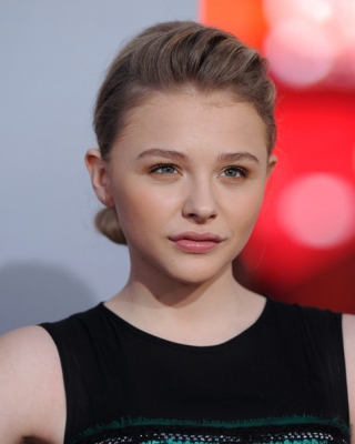 Click to view full size image
==============
chloemoretzfancom167.jpg chloemoretzfancom167.jpg