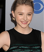chloemoretzfancom017.jpg
