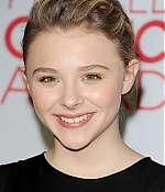 chloemoretzfancom027.jpg