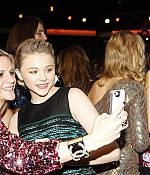 chloemoretzfancom138.jpg