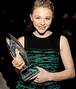 chloemoretzfancom151.jpg