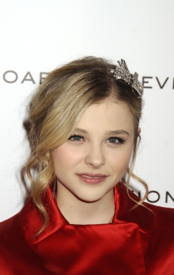 Click to view full size image
==============
chloemoretzfancom002.jpg chloemoretzfancom002.jpg
