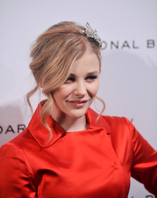 chloemoretzfancom104.JPG