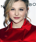chloemoretzfancom081.jpg