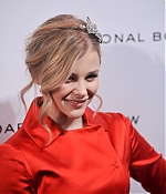 chloemoretzfancom094.JPG