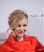 chloemoretzfancom098.JPG