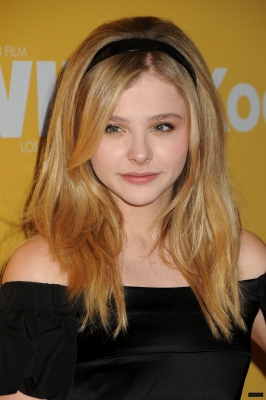 Click to view full size image
==============
chloemoretzfancom02.jpg chloemoretzfancom02.jpg