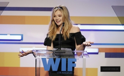 Click to view full size image
==============
chloemoretzfancom121.jpg chloemoretzfancom121.jpg