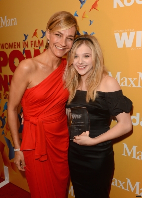 Click to view full size image
==============
chloemoretzfancom98.jpg chloemoretzfancom98.jpg