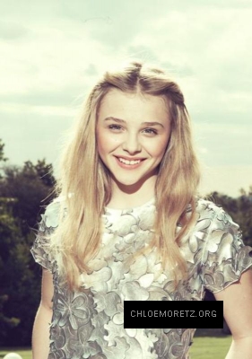 1455567760247_chloe_moretz_teen_vogue_37.jpg