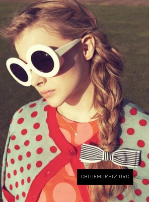 1455568097569_chloe_moretz_teen_vogue_46.jpg