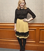 chloemoretzfancom018.jpg