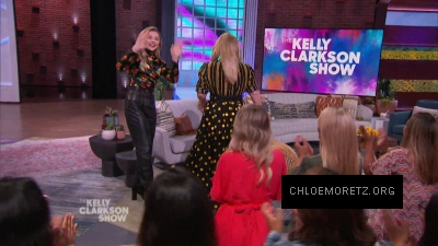 The_Kelly_Clarkson_Show_2019_282029.JPG