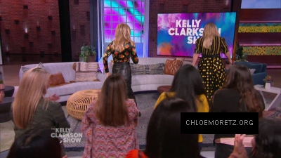 The_Kelly_Clarkson_Show_2019_282429.JPG
