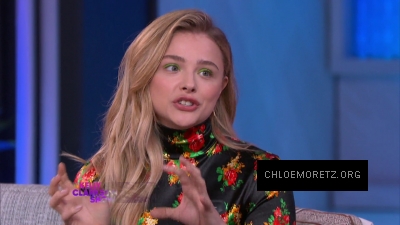 The_Kelly_Clarkson_Show_2019_2825229.JPG