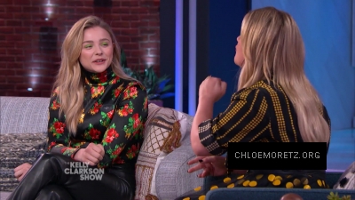 The_Kelly_Clarkson_Show_2019_2832829.JPG