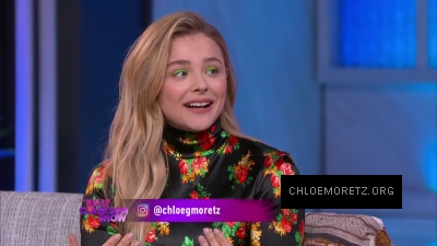 The_Kelly_Clarkson_Show_2019_284729.JPG