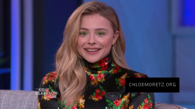 The_Kelly_Clarkson_Show_2019_2861029.JPG