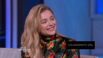 The_Kelly_Clarkson_Show_2019_2863029.JPG
