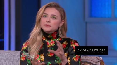 The_Kelly_Clarkson_Show_2019_286329.JPG