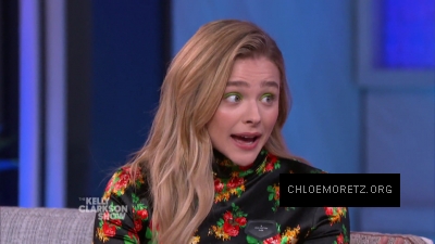 The_Kelly_Clarkson_Show_2019_289629.JPG