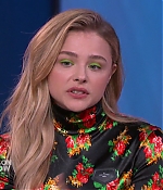 The_Kelly_Clarkson_Show_2019_2834429.JPG