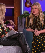 The_Kelly_Clarkson_Show_2019_2842929.JPG