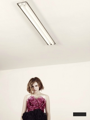 Click to view full size image
==============
chloemoretzorg003.jpg chloemoretzorg003.jpg