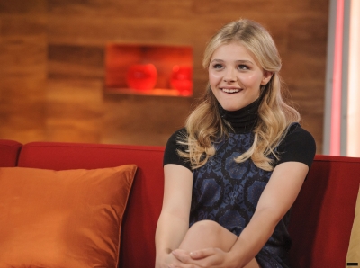 Click to view full size image
==============
chloemoretzfancom08.jpg chloemoretzfancom08.jpg