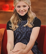 chloemoretzfancom10.jpg