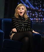 chloemoretzfancom012.jpg