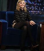chloemoretzfancom013.jpg