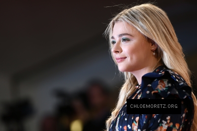 Click to view full size image
==============
010918premiere_281829.jpg 010918premiere_281829.jpg