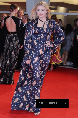 Click to view full size image
==============
010918premiere_288929.jpg 010918premiere_288929.jpg