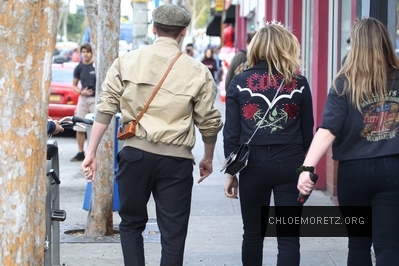 Click to view full size image
==============
10_2826129.jpg 10_2826129.jpg