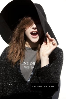 1455566964160_chloe_moretz_doug_inglish_photoshoot_05b.jpg
