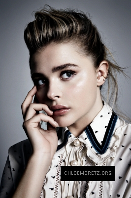 1466766253485_chloe_moretz_madame_le_figaro_photoshoot_8.jpg