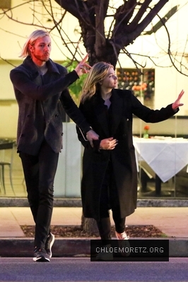 Click to view full size image
==============
15~212.jpg 15~212.jpg