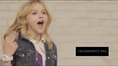 2012Aeropostale__287829.jpg