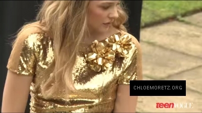 Click to view full size image
==============
2012Teen_Vogue_2810229.jpg 2012Teen_Vogue_2810229.jpg